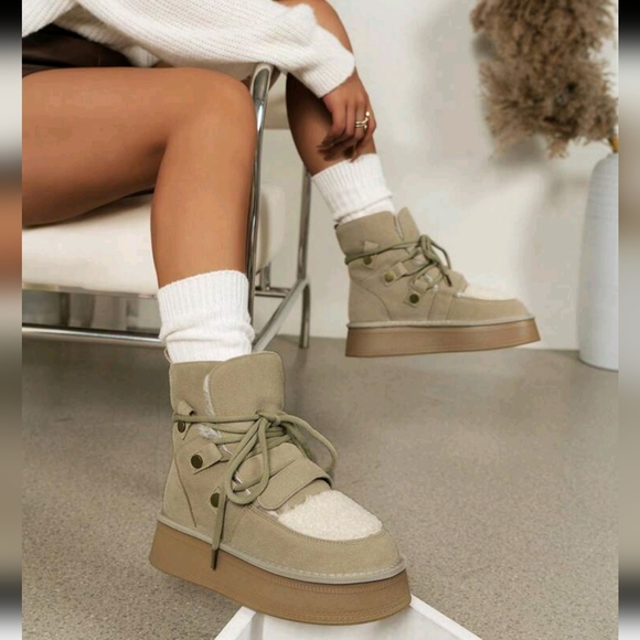 Shoes - New Thick Sole Snow Boots For Women, Winter Fashionable Warm Lace-Up Casual Flee